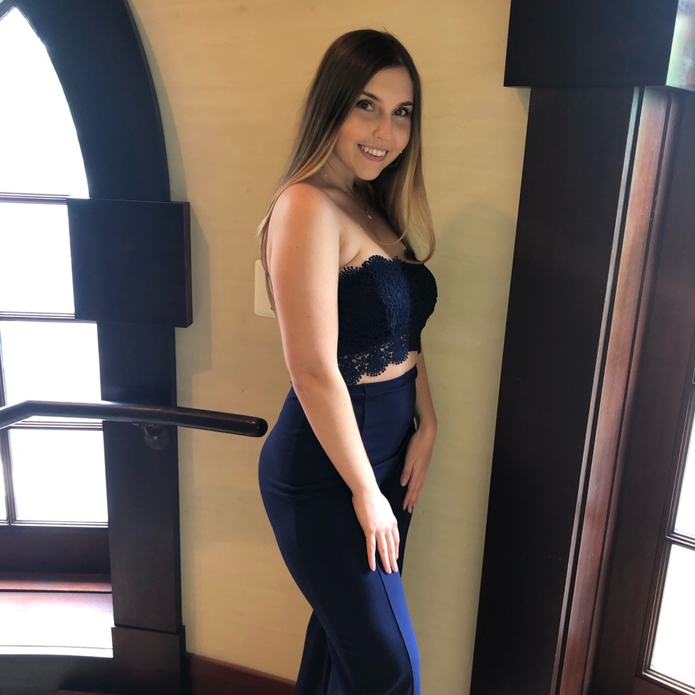 Meet your Posher, Angie